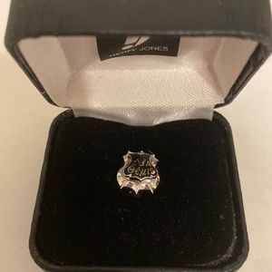 Zeta Tau Alpha badge pin and case